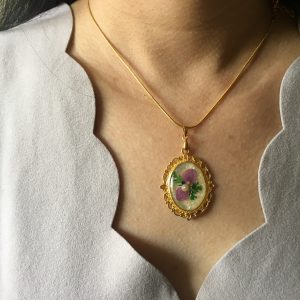 pendentif argenté fait main