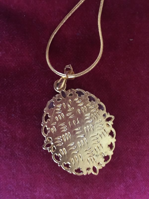 pendentif doré